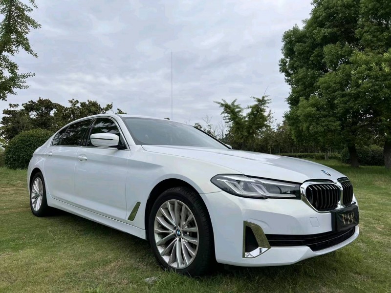 泰州21年宝马5系8