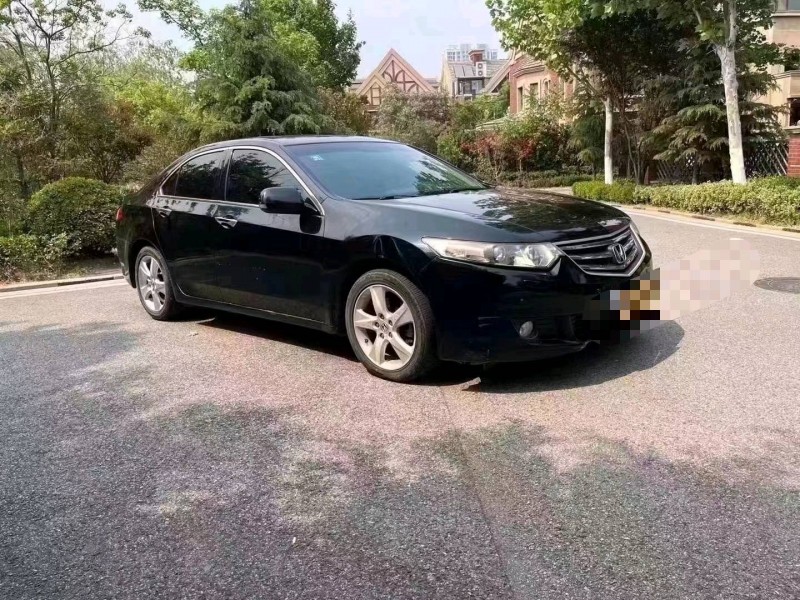 青岛12年本田思铂睿7