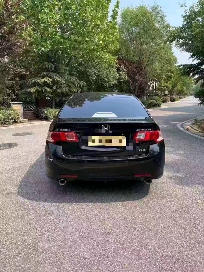 青岛12年本田思铂睿1