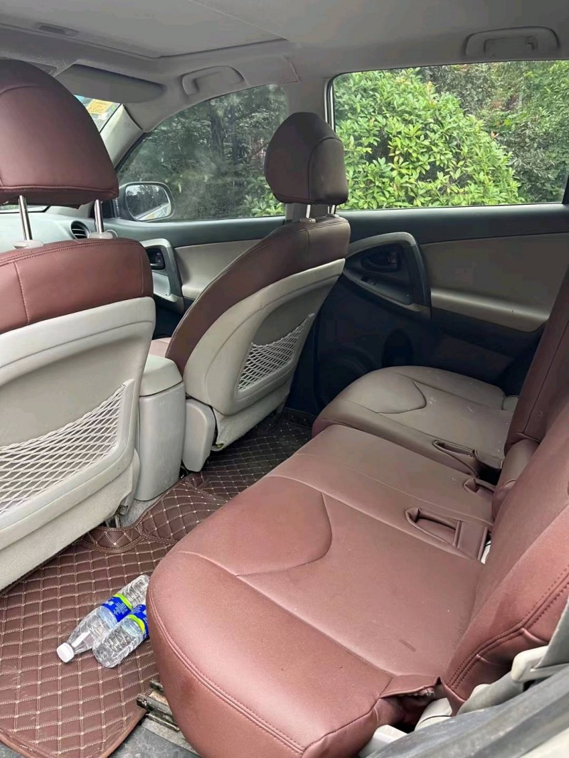 青岛11年丰田RAV4荣放5