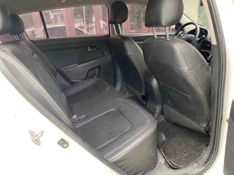 徐州14年起亚智跑3