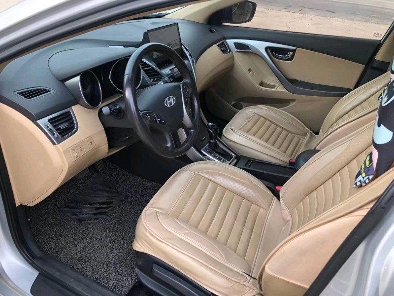 徐州13年现代朗动5