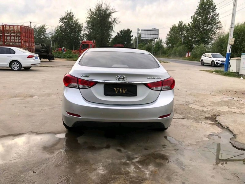 徐州13年现代朗动7