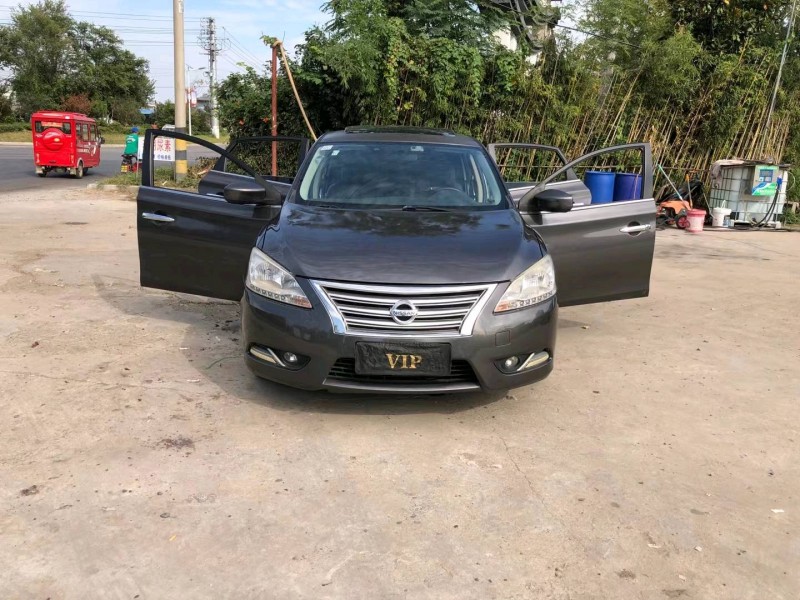 徐州15年日产轩逸1