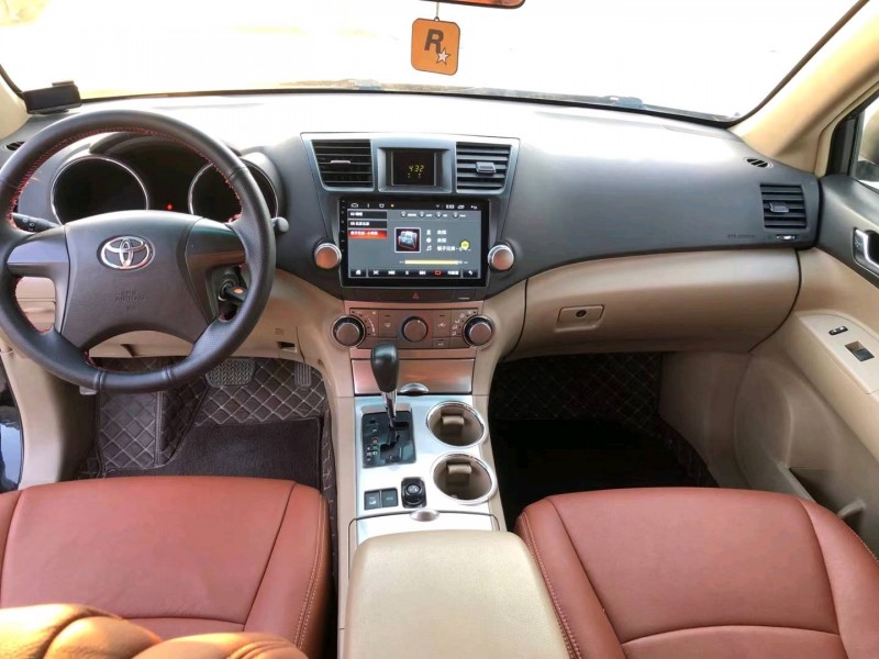 徐州13年丰田汉兰达6