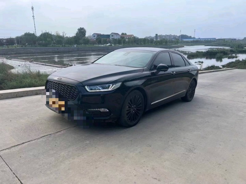 青岛18年福特金牛座3