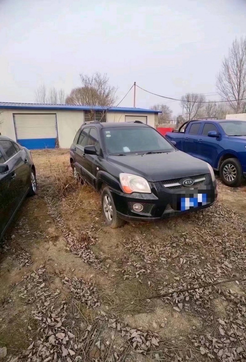 济宁11年起亚狮跑2