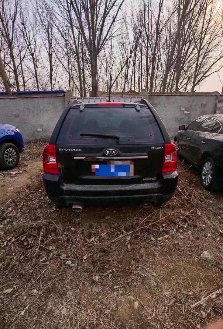 济宁11年起亚狮跑9