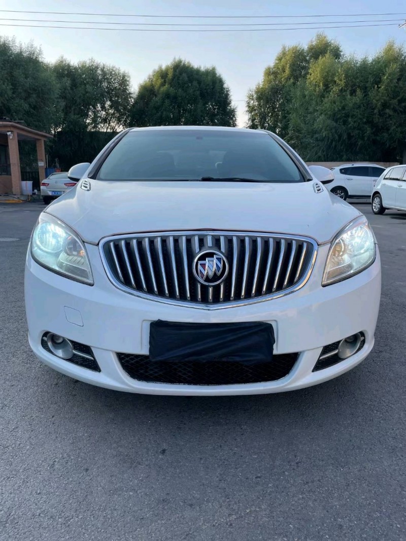 沈阳11年别克英朗GT1