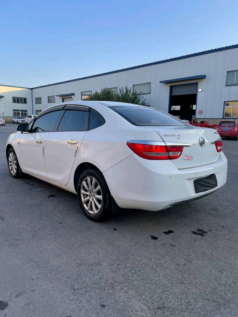 沈阳11年别克英朗GT5