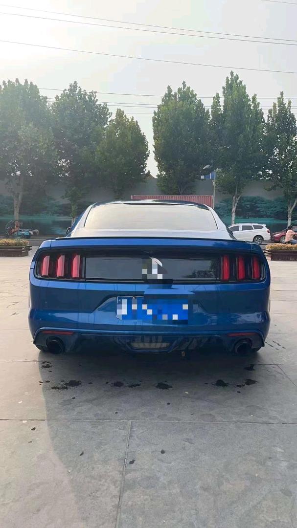 东营17年福特野马3