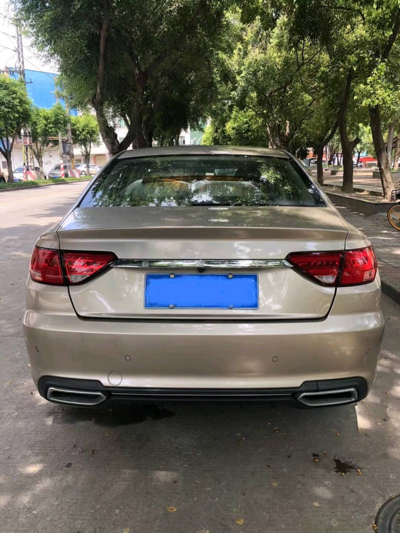 淮南19年吉利帝豪GL7