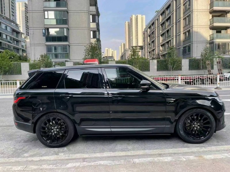 广州19年路虎揽胜运动2