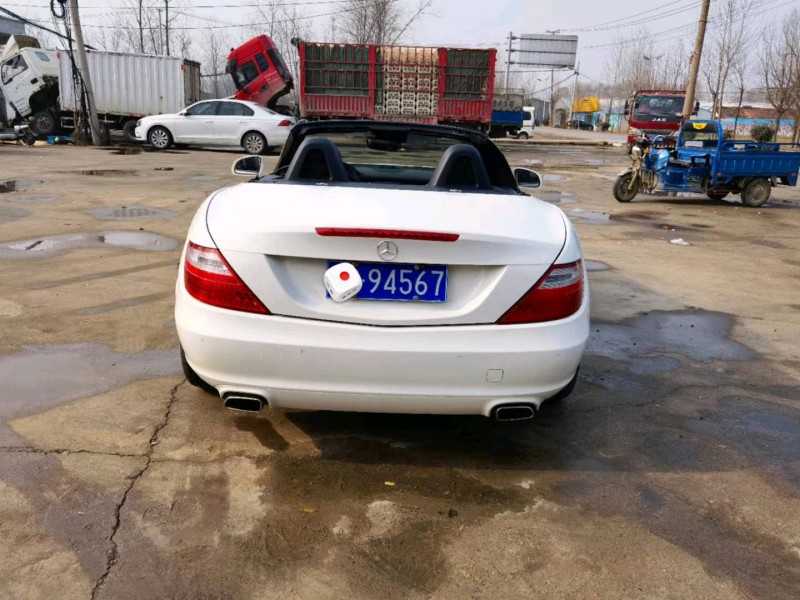 徐州13年奔驰SLK1