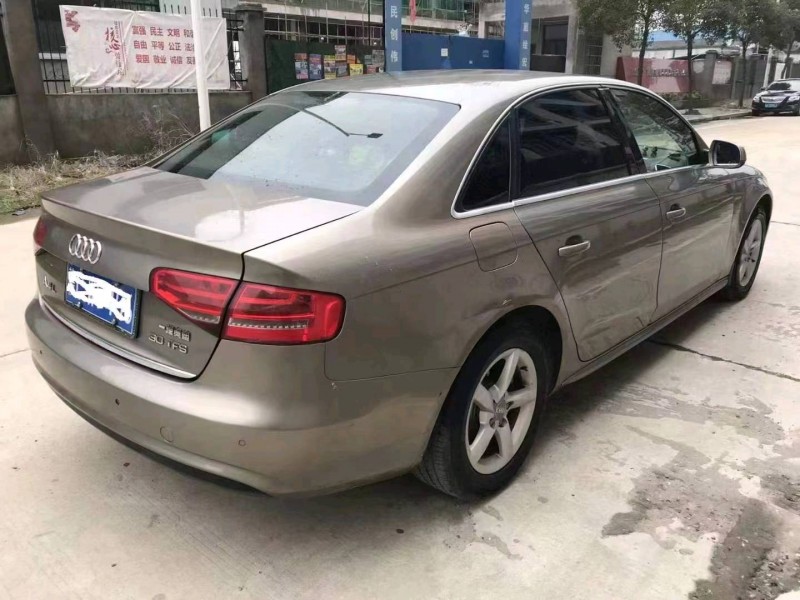 吉安14年奧迪A4L4