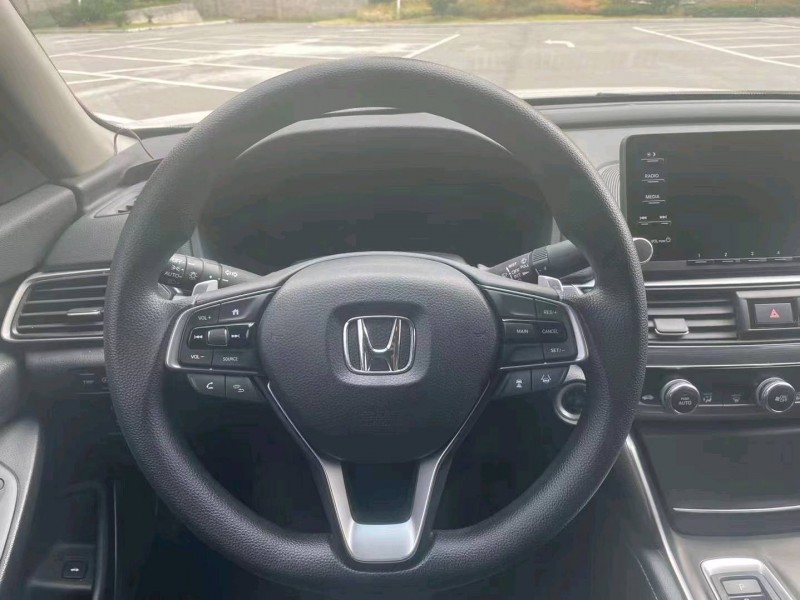 北京19年本田雅阁5