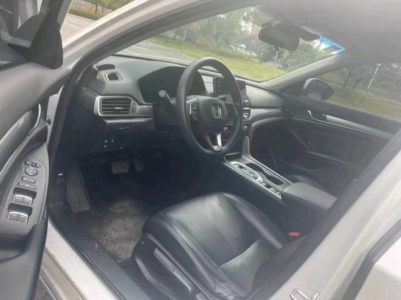 北京19年本田雅阁8