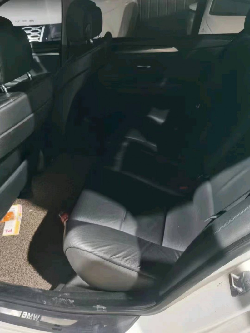 保定13年宝马5系4