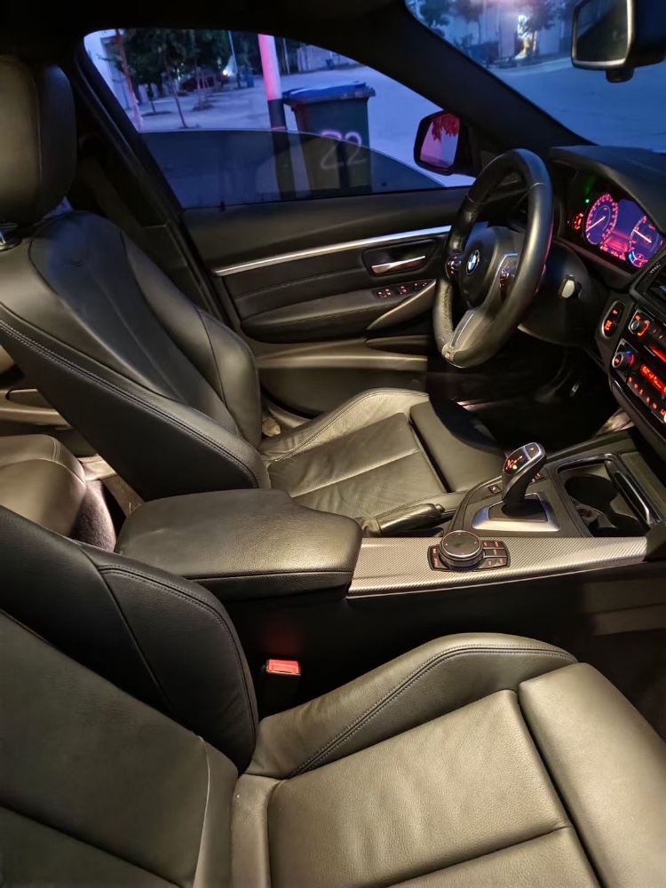 北京19年宝马3系2