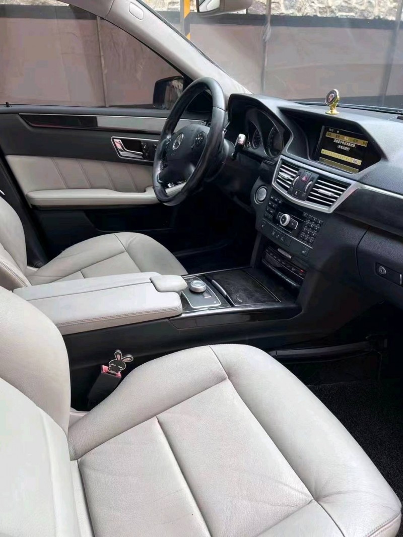 东营10年奔驰E9