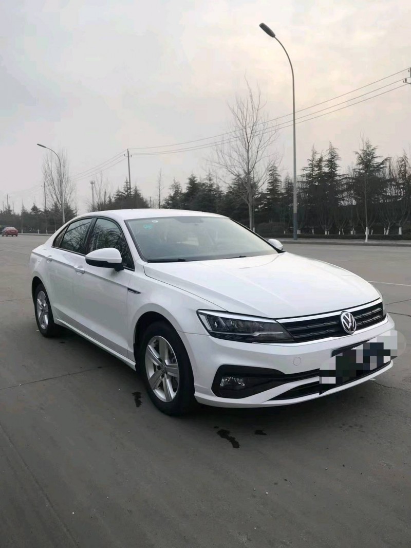 潍坊20年大众凌渡3