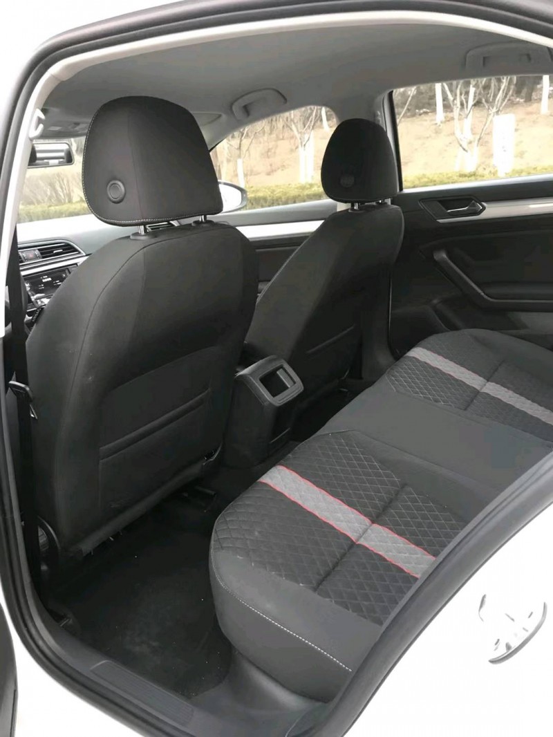 潍坊20年大众凌渡4