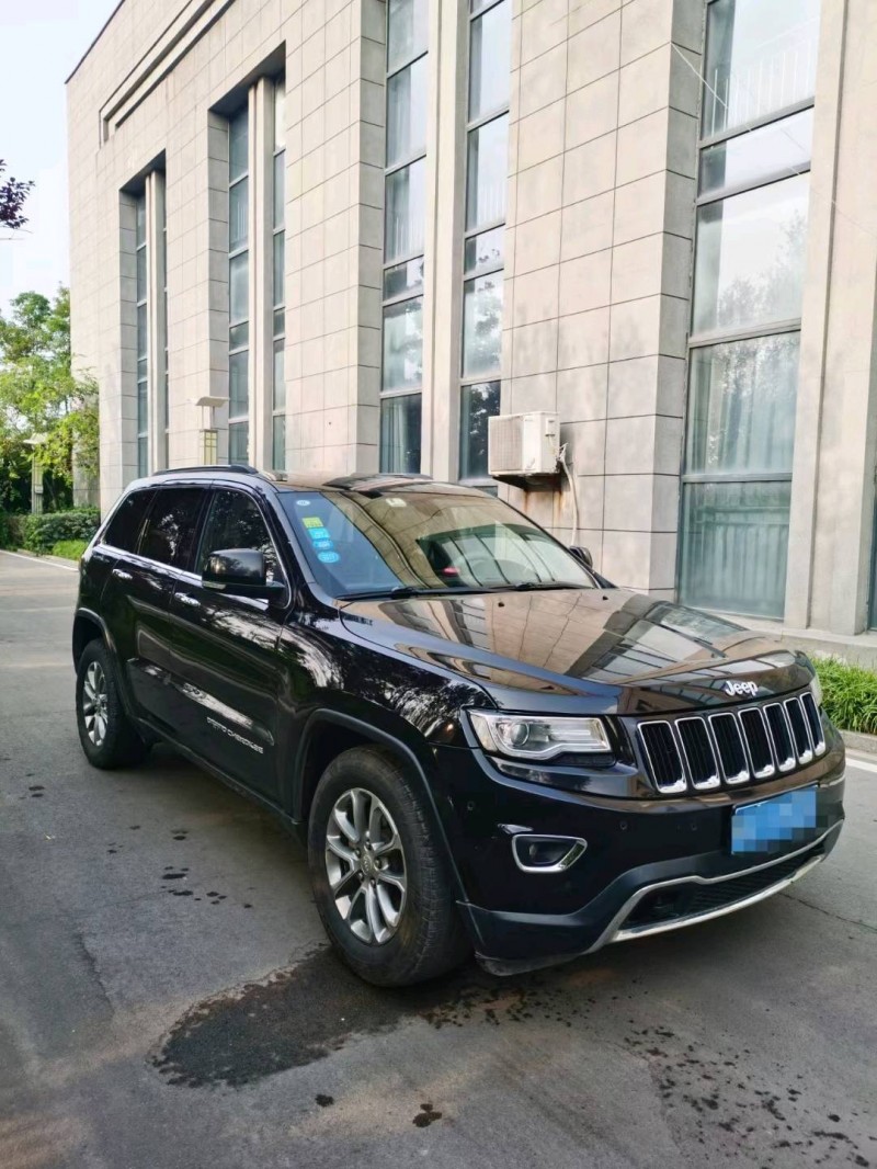 徐州14年Jeep大切諾基3