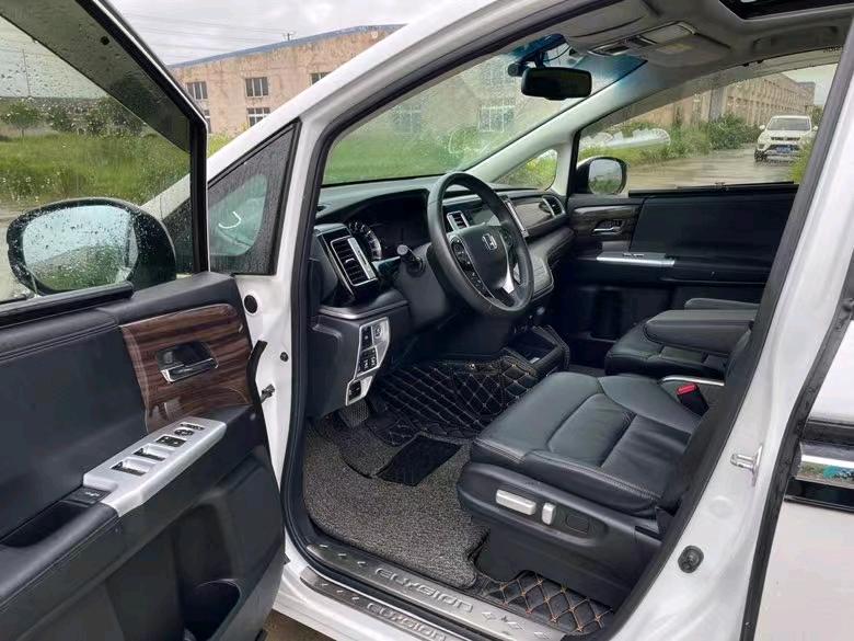 盐城18年本田艾力绅4