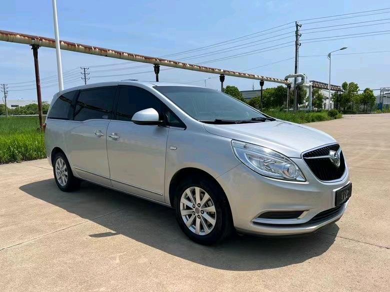 盐城19年别克GL82