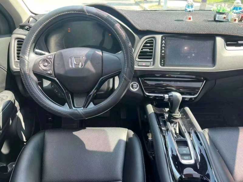 广州20年本田缤智8