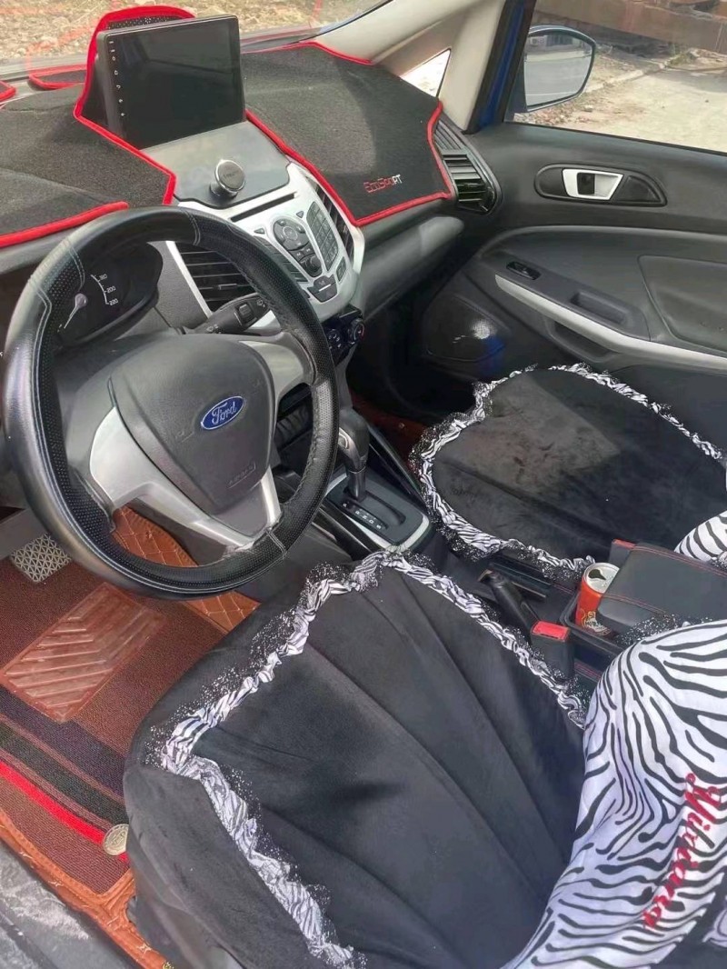 东营16年福特翼搏5