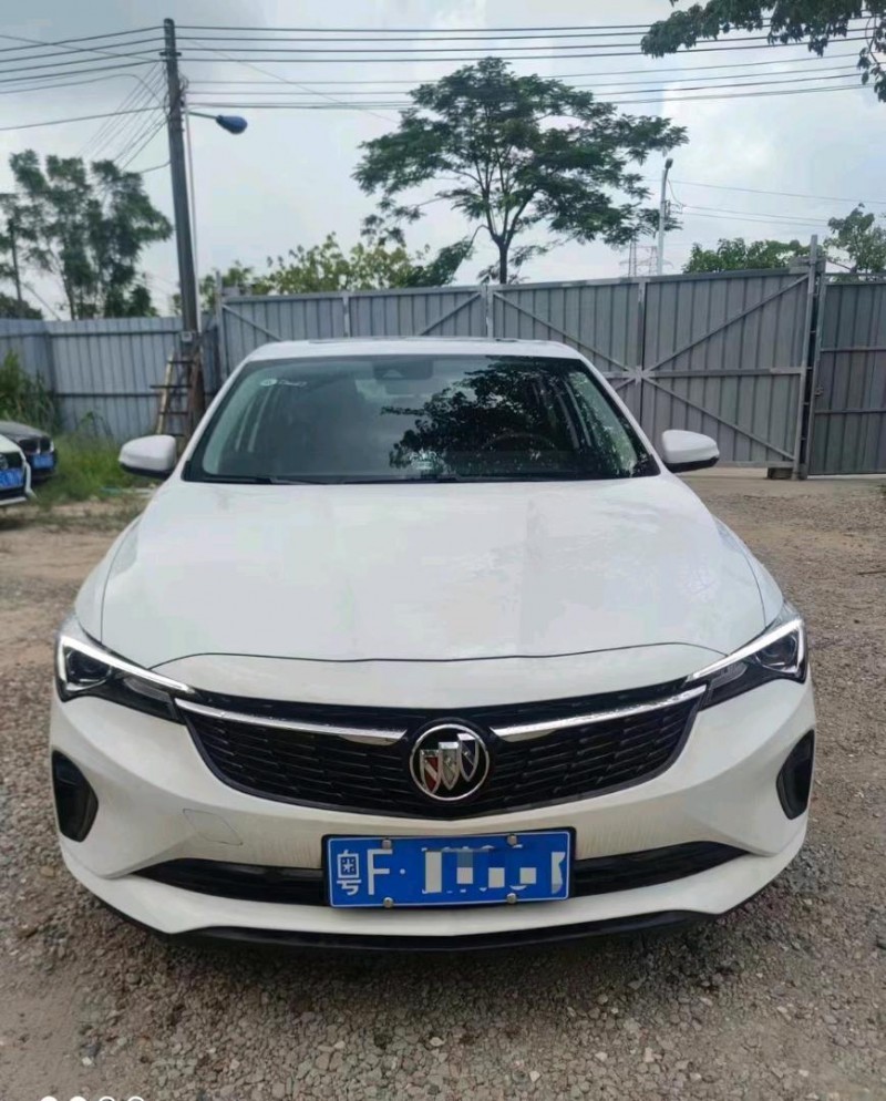 广州22年别克威朗8