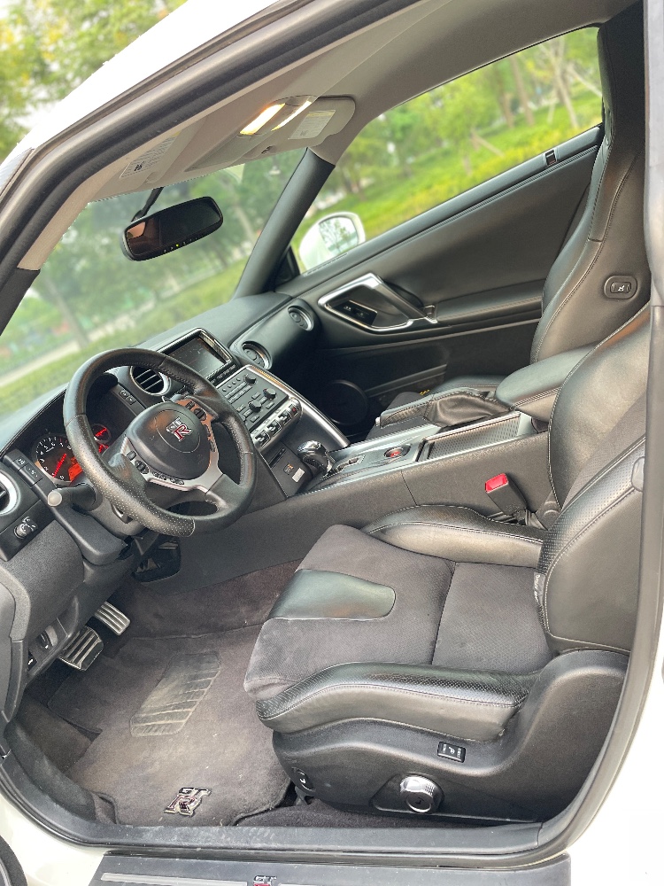 北京12年日产GT-R3