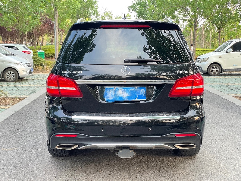 北京19年奔驰GLS8