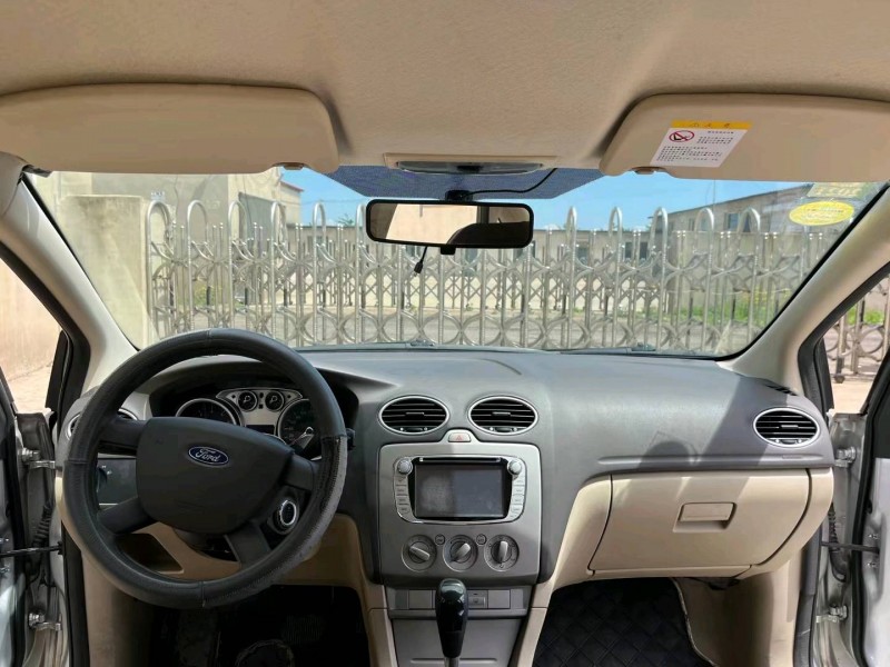 沈阳14年福特福克斯4