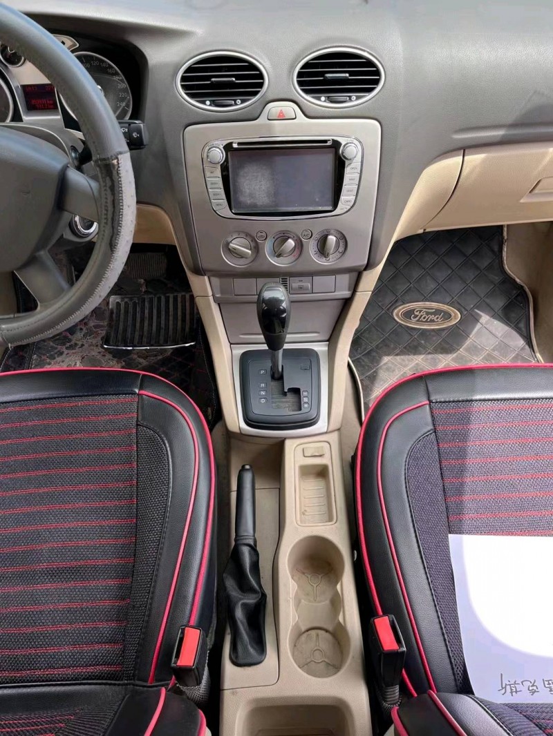 沈阳14年福特福克斯6