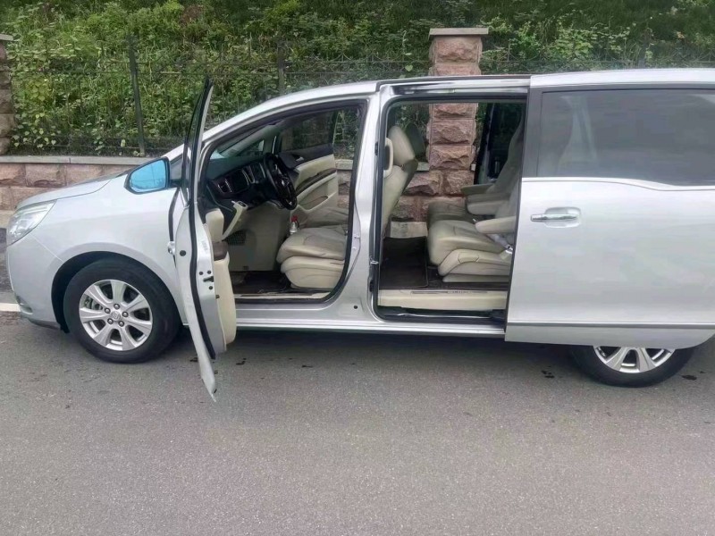 潍坊16年别克GL85