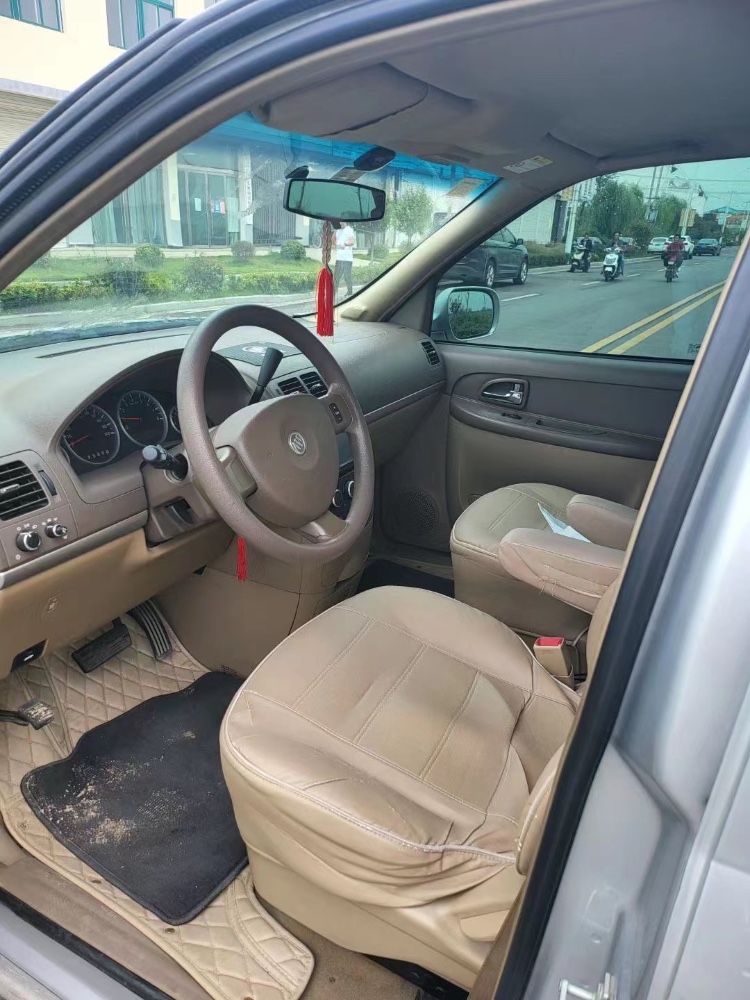 徐州17年别克GL81