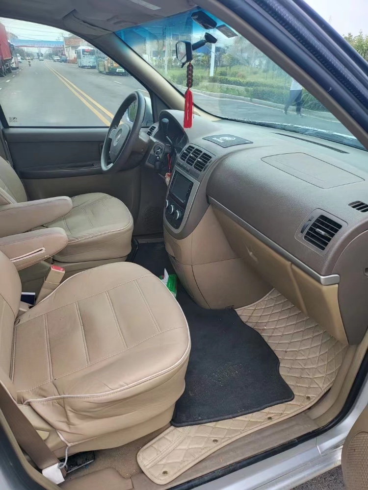 徐州17年别克GL88