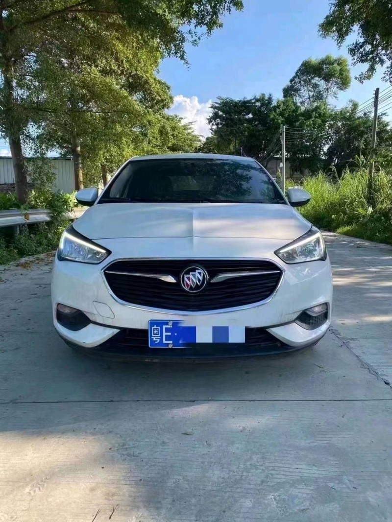 广州19年别克凯越1