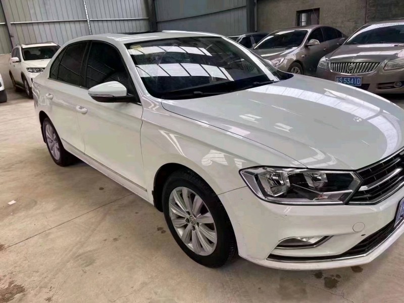 潍坊17年大众宝来2