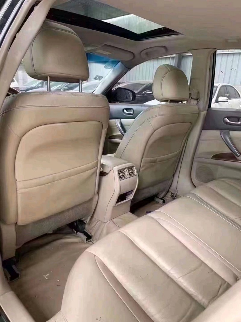 潍坊11年日产天籁5