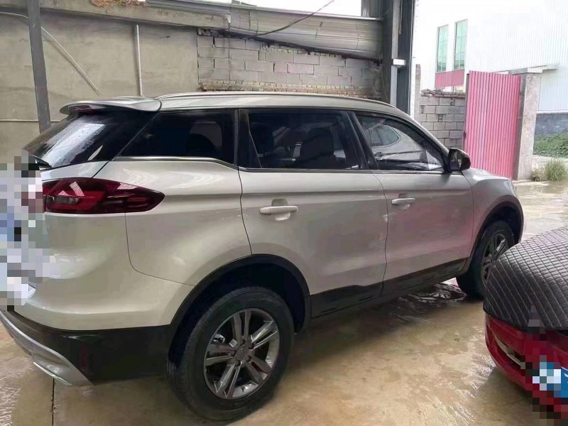 潍坊20年吉利博越6