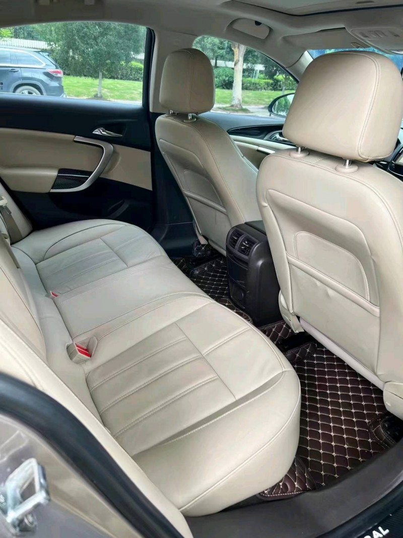 武汉17年别克君威4