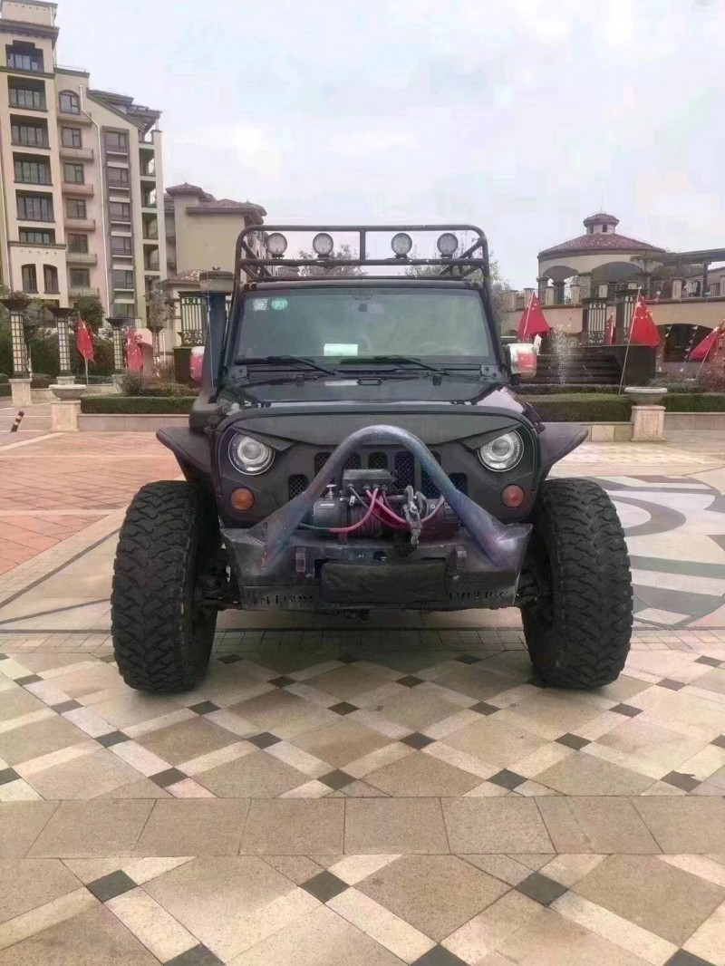 濰坊13年Jeep牧馬人1