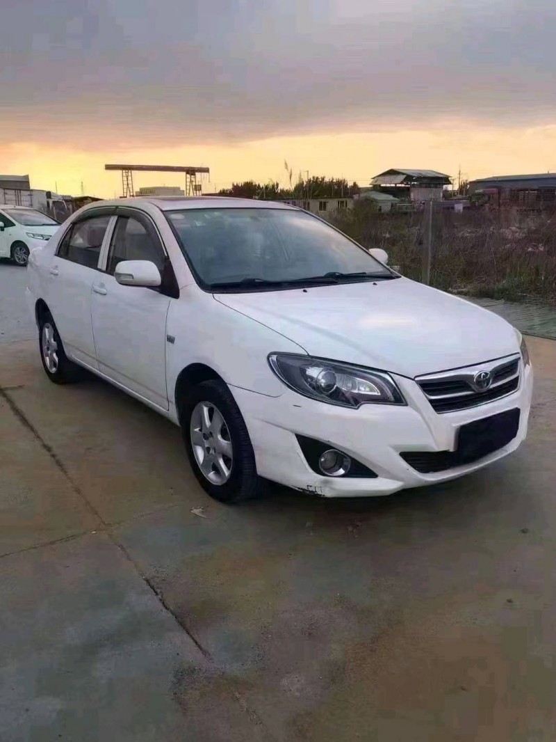 潍坊15年丰田花冠2