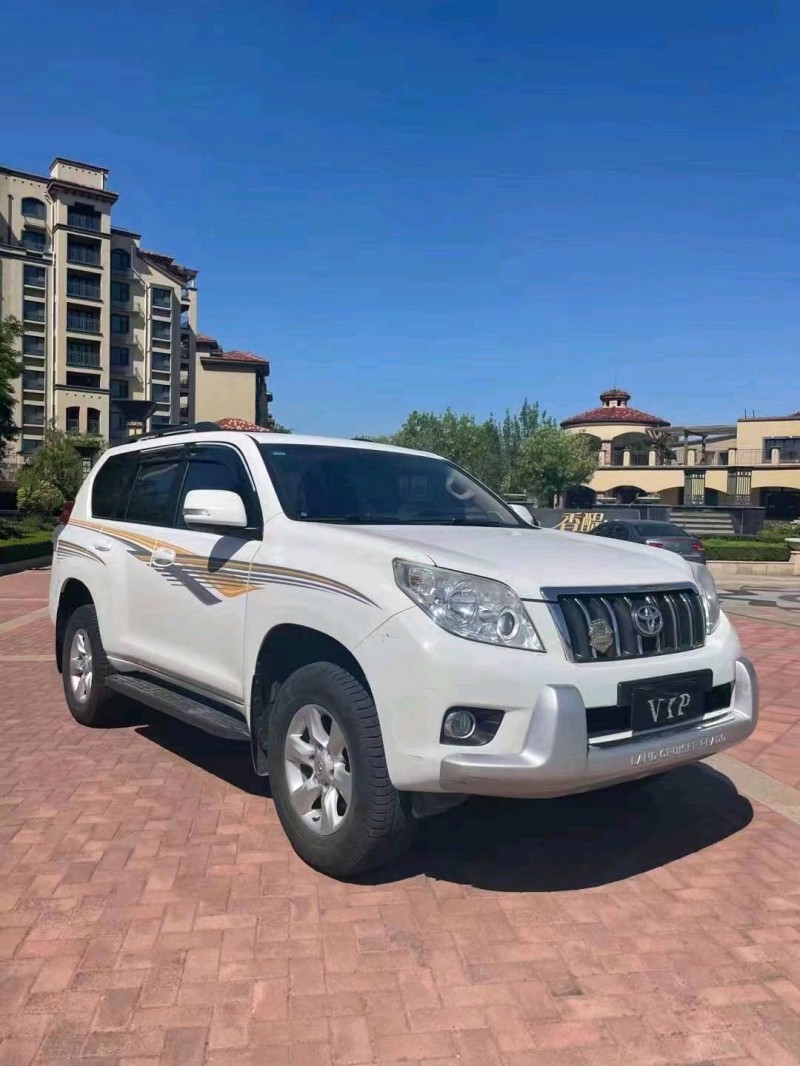 潍坊13年丰田普拉多3