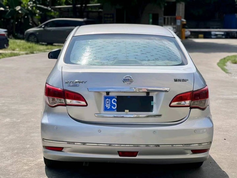 东莞16年日产轩逸3