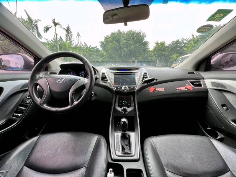 东莞15年现代朗动6