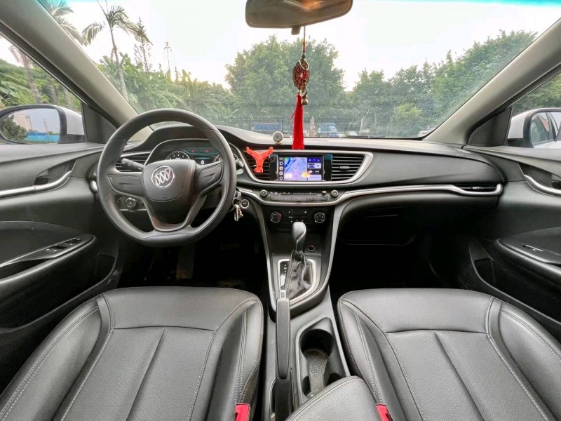 中山20年别克英朗6